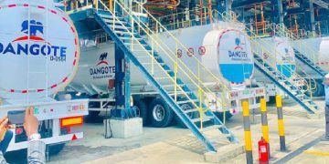 Dangote Refinery links 5.6% pump prices reduction to prices drop, not FG’s 15% import tariff suspension