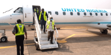 United Nigeria Airlines deboards VDM, Mr Jollof after in-flight altercation at Asaba
