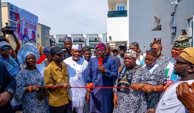 Sanwo-Olu commissions multiple projects in Lagos Island East LCDA