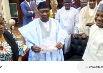 Nigeria: Adamawa gov, Fintiri formally defects to APC
