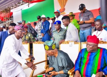  Sanwo-Olu, his deputy, Ambode, others grace APC state congress