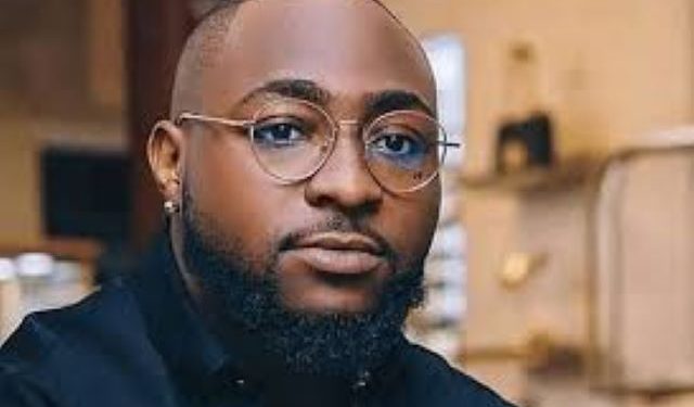 Mixed reactions trail Davido’s appointment as youth mobiliser for Adeleke’s re-election campaign