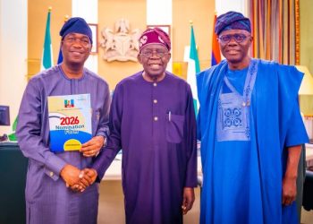 Photo News: Tinubu receives Gov. Sanwo-Olu, Dr. Hamzat, GAC in Abuja