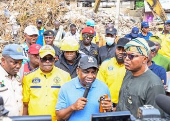 Alakija Collapse: Lagos commiserates with families, warns residents against ignoring evacuation notices