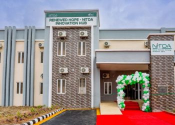 Nigeria: Minister of Communications, Tijani unveils high-tech innovation hub at OAU