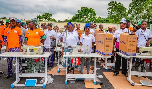 NASENI empowers Osun youths, women with skills, equipment for self-reliance