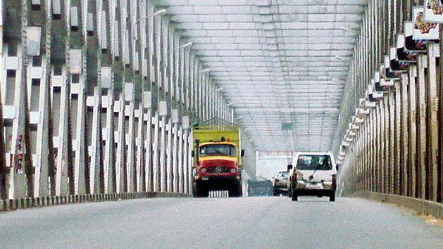 Nigeria: FG announces 14-day closure of Niger Bridge for maintenance