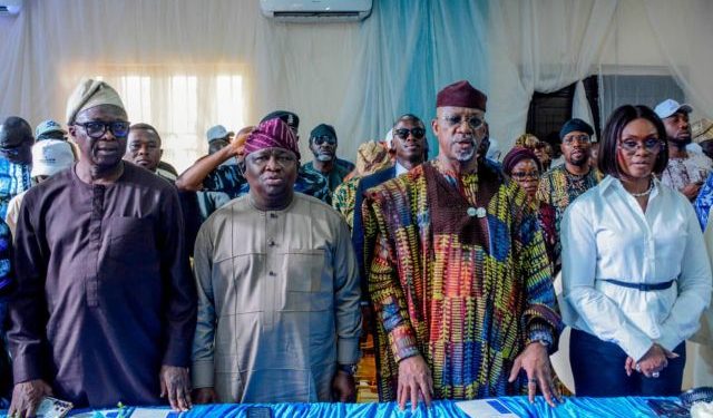 Abiodun family awards over ₦100m scholarships to 831 indigent students